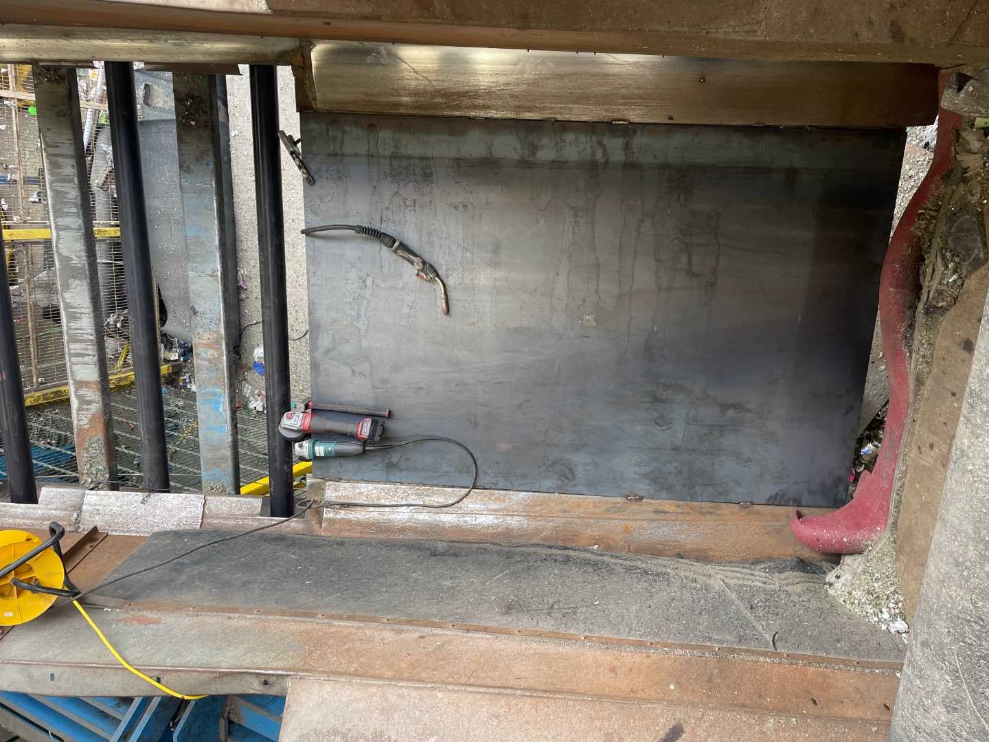 Belly plate replacement