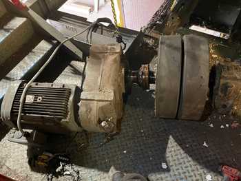 Trommel drive wheel replacement